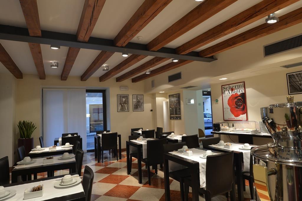 阿曼多贝斯特韦斯特酒店 维罗纳 外观 照片